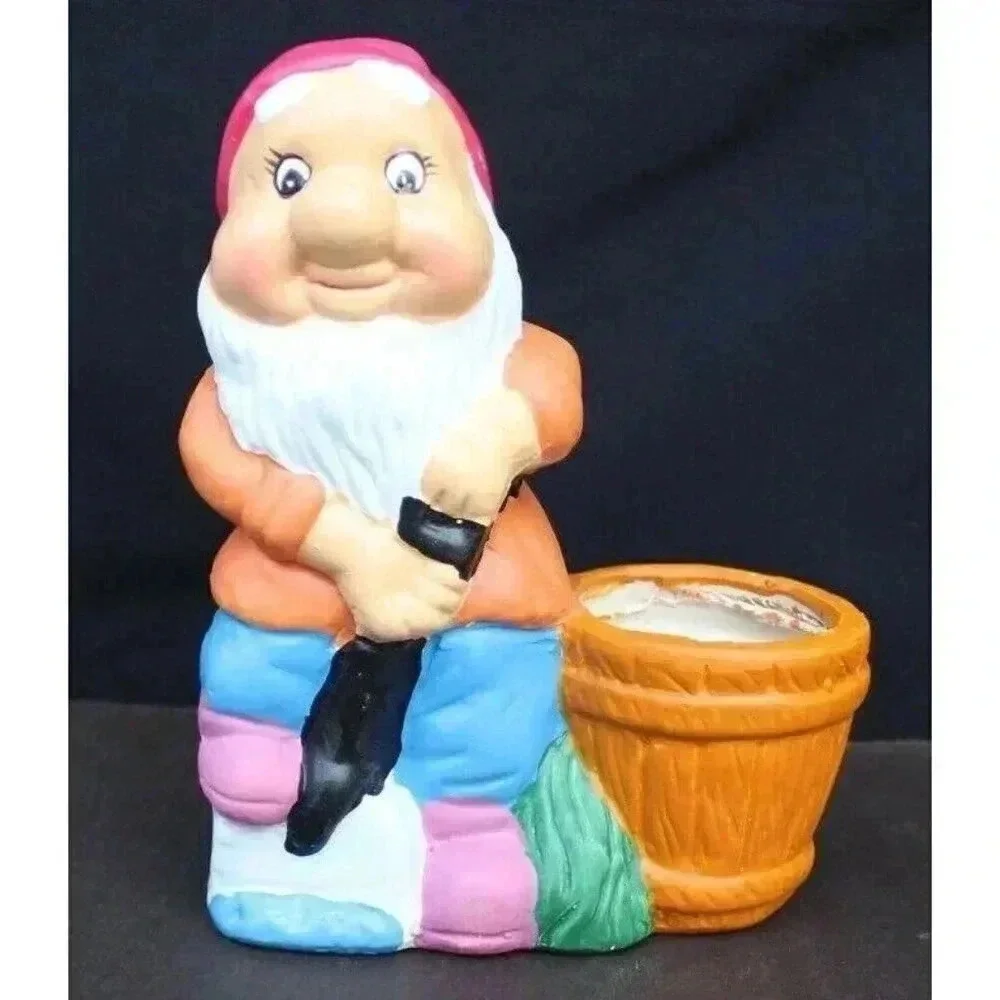 New Large Gnome Elf (Snow White) Collectible Planter Plant Outdoor Decoration